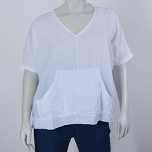 Lade das Bild in den Galerie-Viewer, Kurzes T-Shirt mit Tasche
