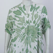 Lade das Bild in den Galerie-Viewer, Lange Bluse mit Batikmuster
