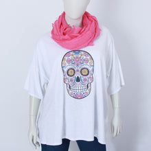 Lade das Bild in den Galerie-Viewer, Weißes T-Shirt mit tollem Motiv
