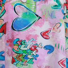Lade das Bild in den Galerie-Viewer, Luftige Bluse mit Herzen
