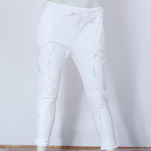 Lade das Bild in den Galerie-Viewer, Joggpants mit Kunstklecks
