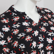 Lade das Bild in den Galerie-Viewer, Schicke Rüschentunika mit Blumenprint
