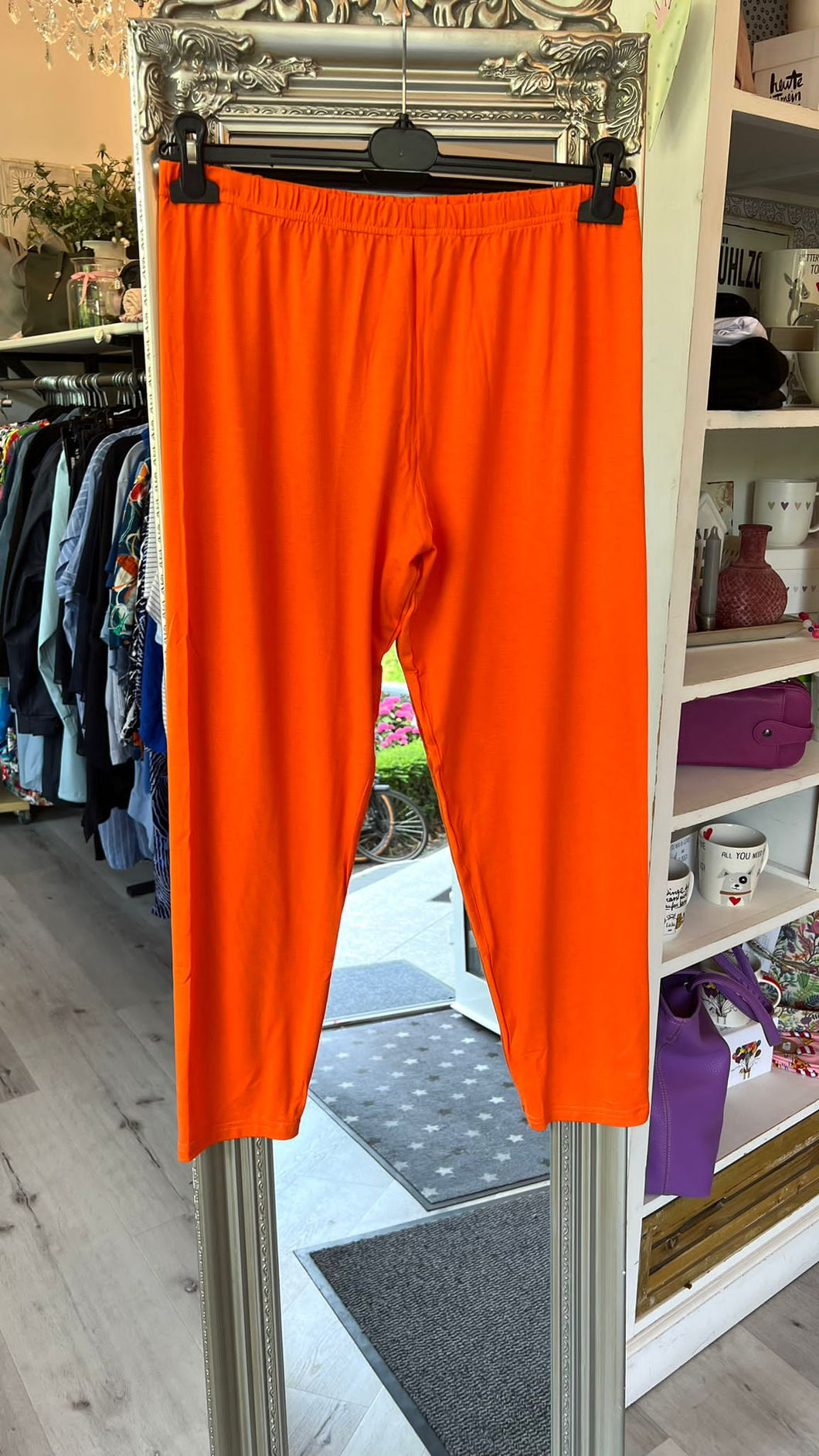 Hochwertige Leggings in Orange