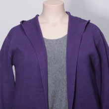 Lade das Bild in den Galerie-Viewer, Weiche Strickjacke Girl
