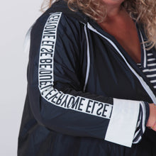 Lade das Bild in den Galerie-Viewer, Windbreaker Nala
