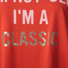 Lade das Bild in den Galerie-Viewer, T-Shirt Statement
