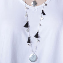 Lade das Bild in den Galerie-Viewer, Layering Kette mit Herzchen und Fransen
