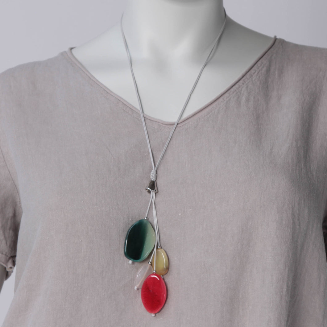 Kette in Herbstfarben