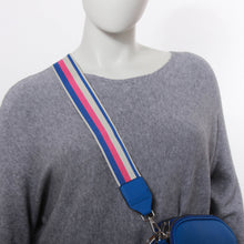 Lade das Bild in den Galerie-Viewer, Vegane Crossbody Bag mit Gurt &quot;Magic&quot;
